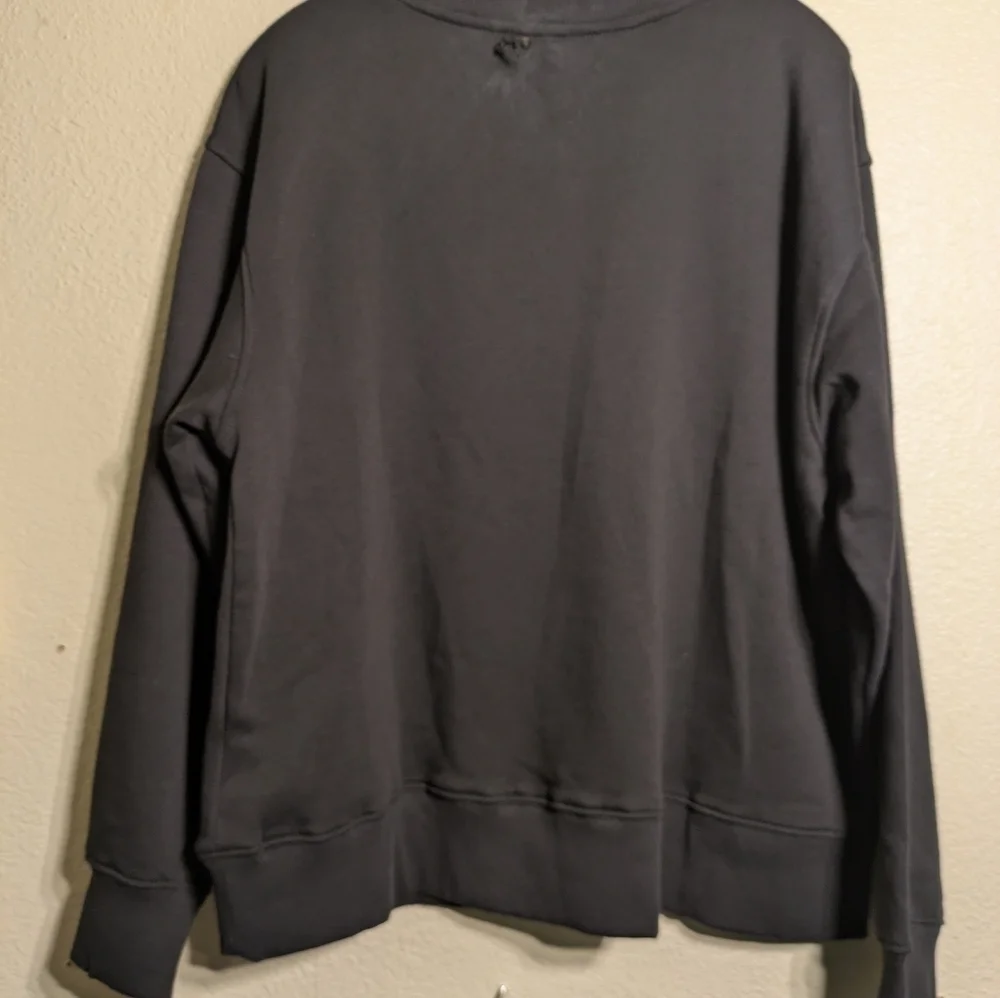 The North Face Men's Black Sweater Size Large Pre-owned Hole Back Neck